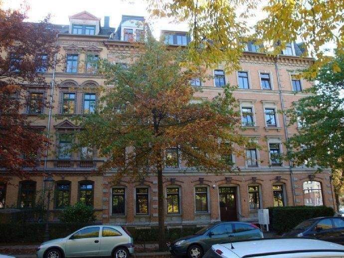 ++ Schloßchemnitz - 3,5-R.-Whg. mit Balkon, Abstellkammer, Tageslichtwannenbad & Dusche, Gäste-WC ++ 3 zimmer