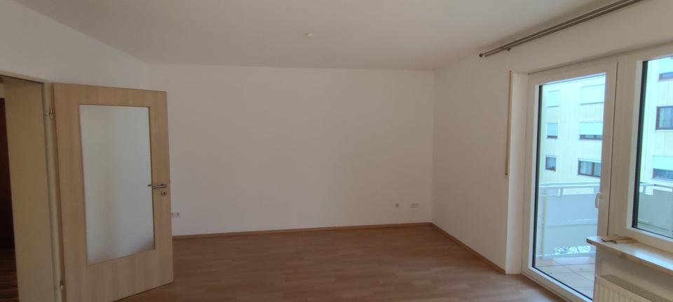 Etagenwohnung Wunsiedel - 2 Zimmer, 68 m&sup2;, 530&euro; | Angebot:26233541