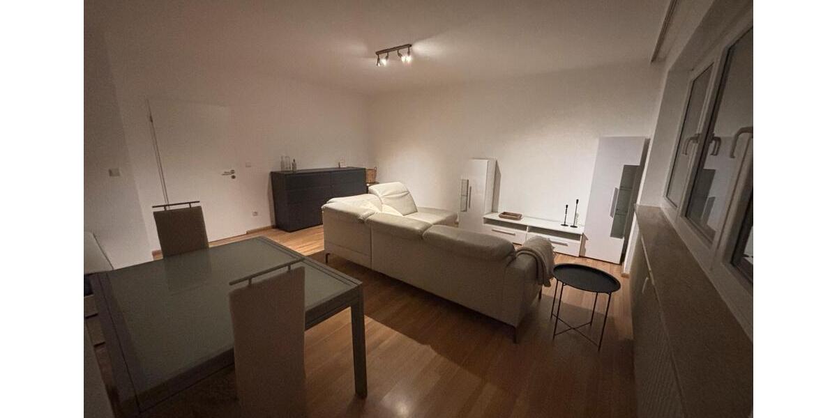 Dachgeschoßwohnung Nürnberg Almoshof - 1 Zimmer, 40 m&sup2;, 630&euro; | Angebot:24700801