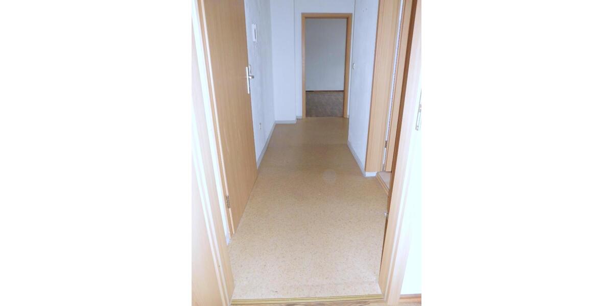 SUCHE NACHMIETER - 2-Zi-Mietwohnung - Schweriner Viertel - 18273 Güstrow - im 2.OG re. - Etagenwohnung Güstrow Schweriner Vorstadt | Angebot:27245006