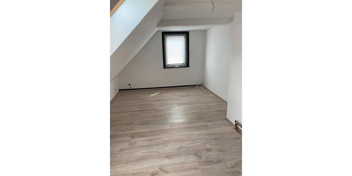 Etagenwohnung Goslar Immenrode - 5 Zimmer, 110 m&sup2;, 700&euro; | Angebot:25978194