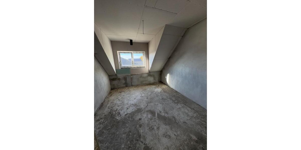 Neubau-DHH mit Seelage – energieeffizient, Garten, moderne Ausst. 4 zimmer