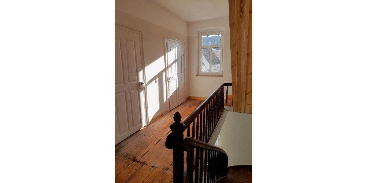 Einfamilienhaus Bad Windsheim - 4 Zimmer, 123 m&sup2;, 1.180&euro; | Angebot:25791484