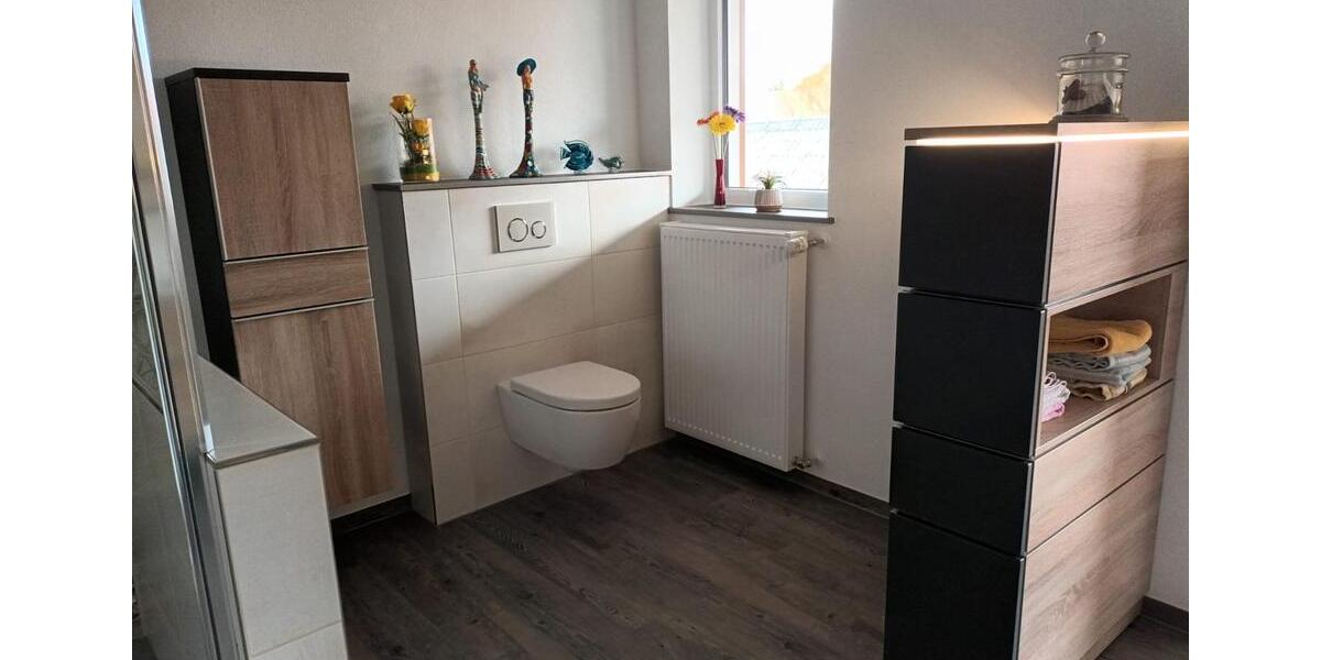 Doppelhaushälfte Lichtenfels - 4 Zimmer, 190 m&sup2;, 1.500&euro; | Angebot:24881875