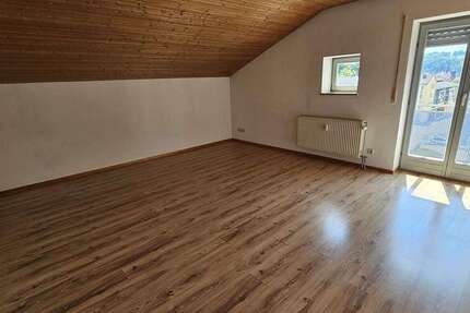 Wohnung Eichstätt - 3 Zimmer, 90 m&sup2;, 855&euro; | Angebot:26942347