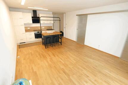MIETE Neubau 2020! Zweizimmerwohnung mit Balkon, EBK und TG-Platz zimmer