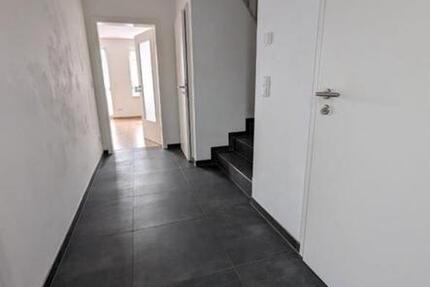 Haus Delitzsch - 4 Zimmer, 102 m&sup2;, 1.650&euro; | Angebot:25056173