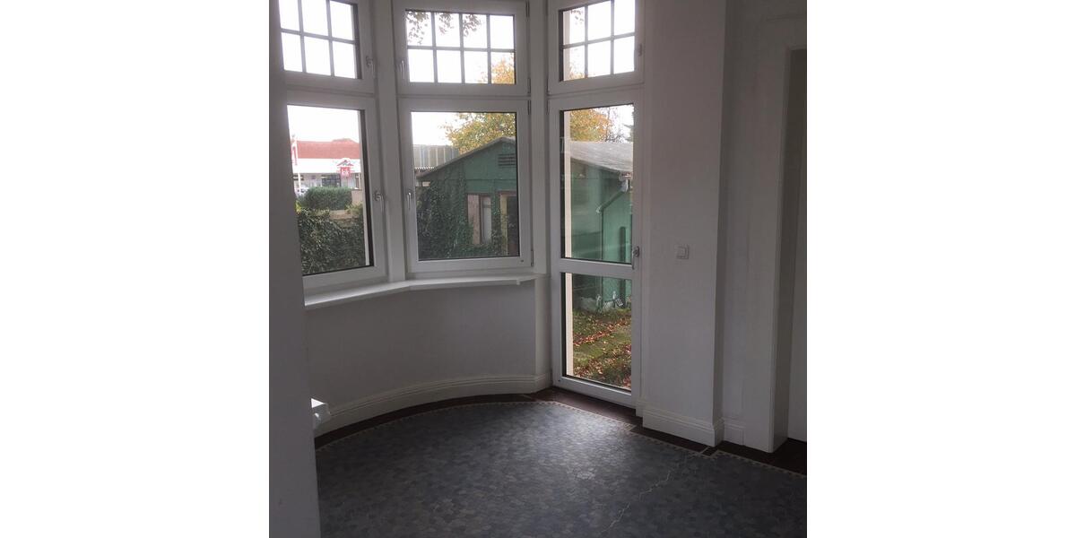 Erdgeschoßwohnung Parchim - 7 Zimmer, 142 m&sup2;, 1.390&euro; | Angebot:26495769