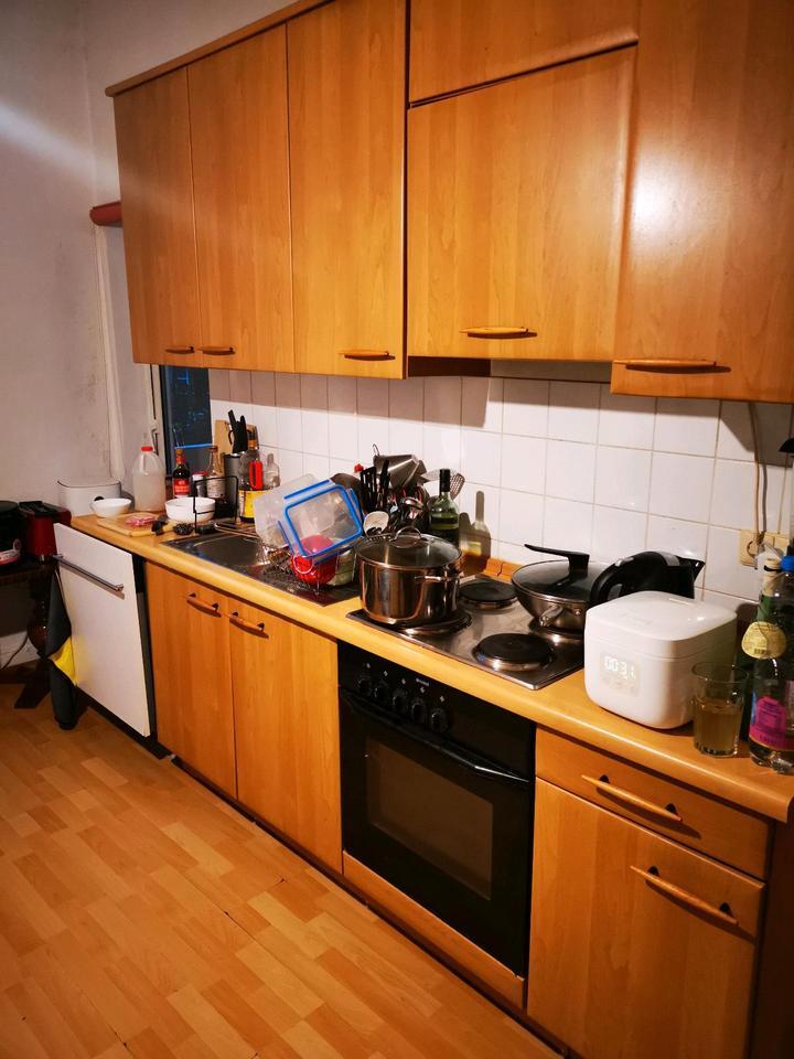 Studentenwohnung Wohngemei54m2 zwei Zimmer Bad Balkon große Küche zimmer