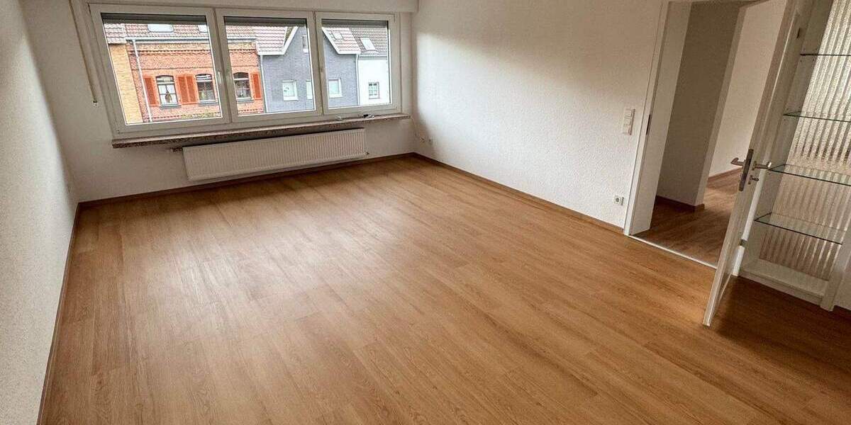 Etagenwohnung Brühl Pingsdorf - 3 Zimmer, 84 m&sup2;, 1.000&euro; | Angebot:23824241