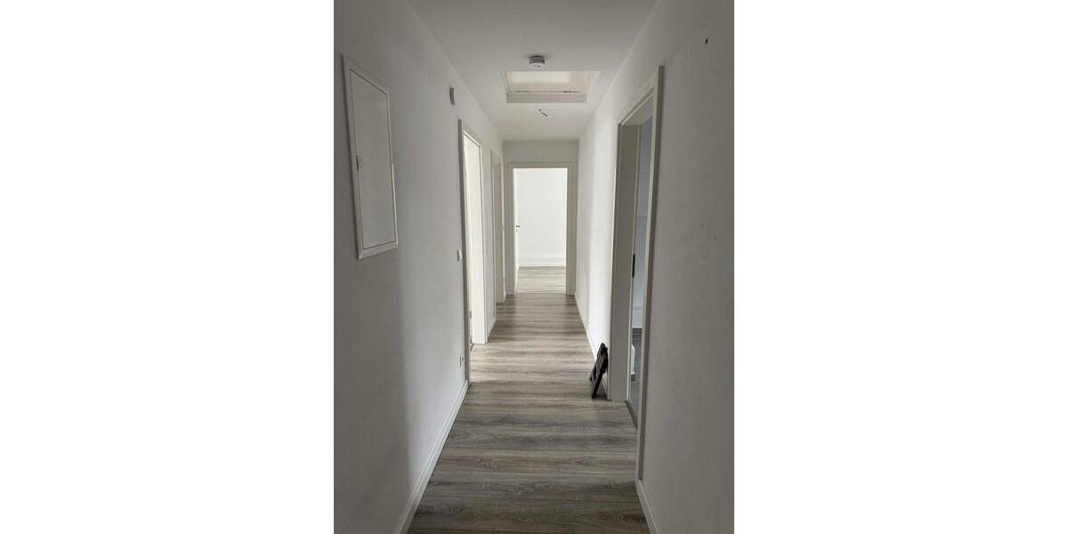 Charmante 3-Zimmer-DG-Wohnung in Mannheim - renoviert und bezugsbereit 2 zimmer