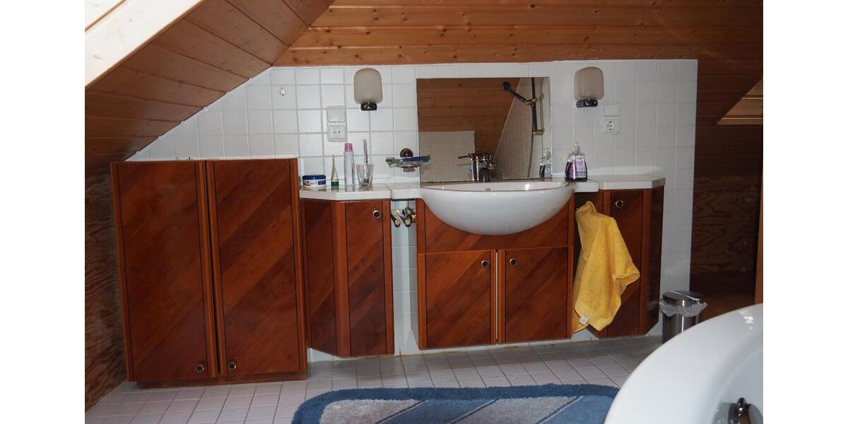 Dachgeschoßwohnung Bayreuth City - 5 Zimmer, 135 m&sup2;, 1.390&euro; | Angebot:24998496