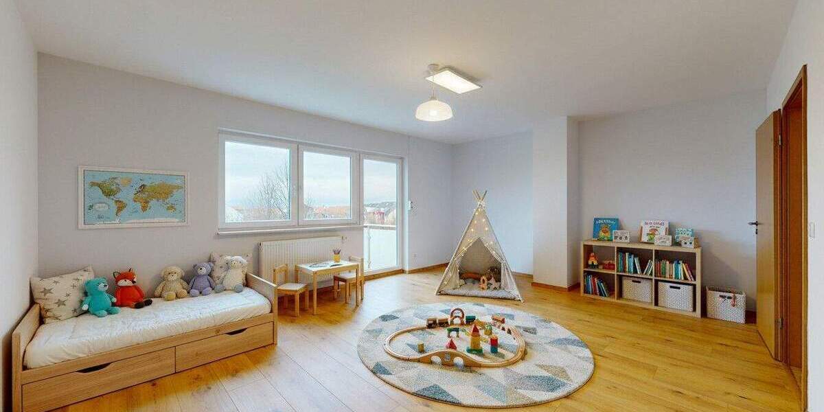 Reihenmittelhaus Frankfurt am Main Preungesheim - 5 Zimmer, 226 m&sup2;, 2.950&euro; | Angebot:25152532