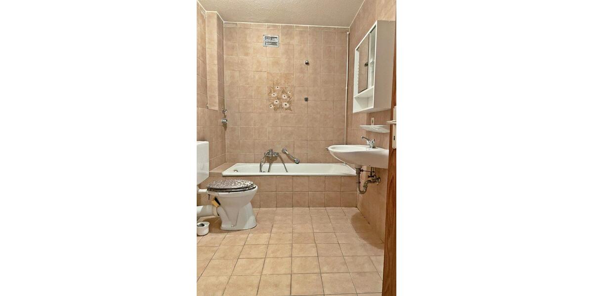 Etagenwohnung Tann - 2.5 Zimmer, 72 m&sup2;, 460&euro; | Angebot:26670896
