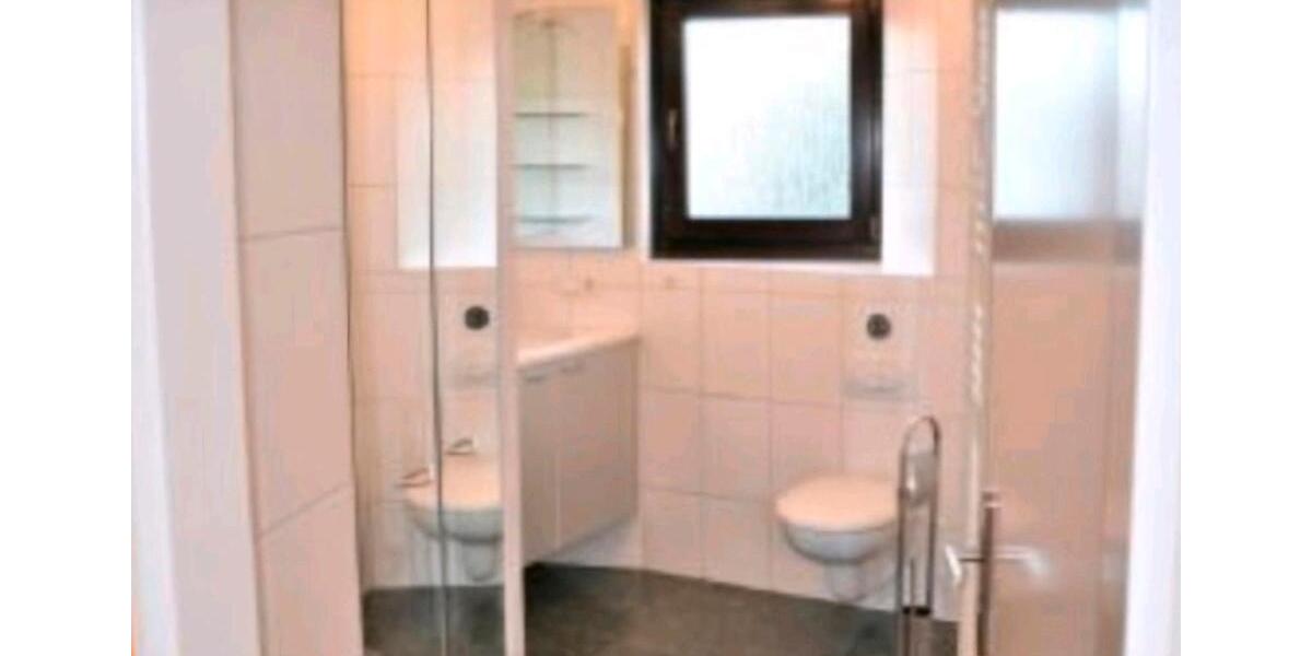 Etagenwohnung Saarbrücken Brebach-Fechingen - 3 Zimmer, 78 m&sup2;, 1.000&euro; | Angebot:26234417