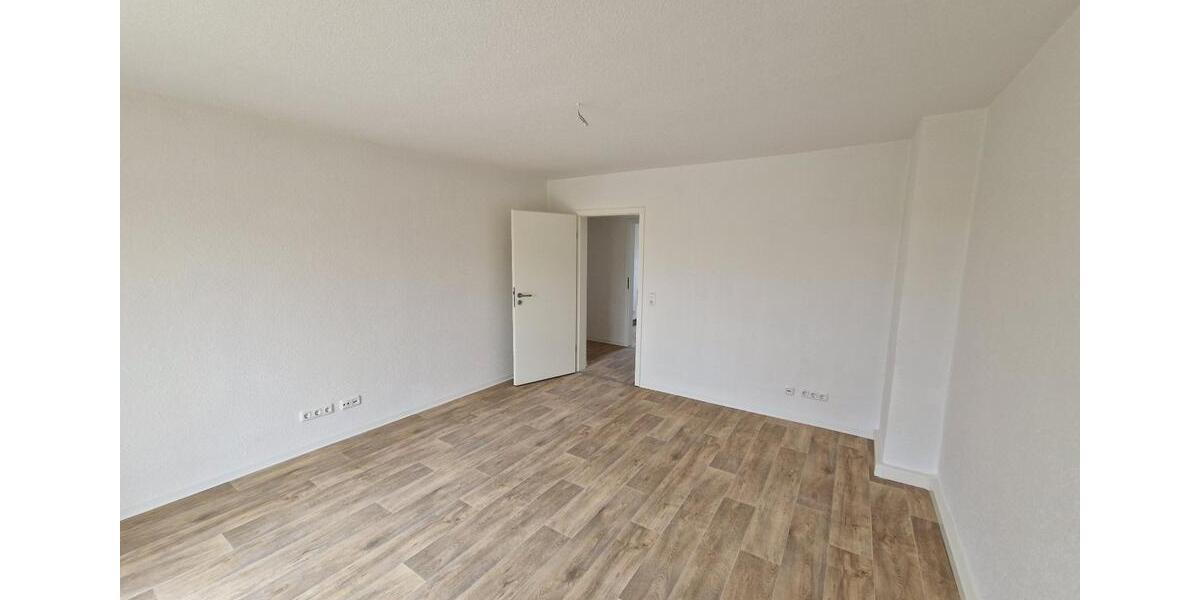 Etagenwohnung Gräfenhainichen - 3 Zimmer, 59 m&sup2;, 513&euro; | Angebot:26547395