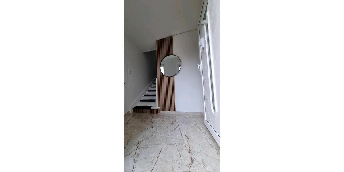 Etagenwohnung Varrel - 3 Zimmer, 90 m&sup2;, 750&euro; | Angebot:26230551