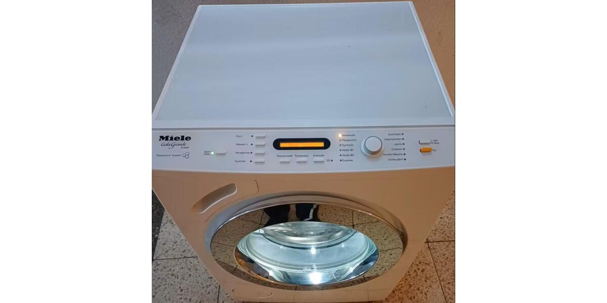 Wohnen auf Zeit Frechen - 1 Zimmer, 24 m&sup2;, 650&euro; | Angebot:25996493