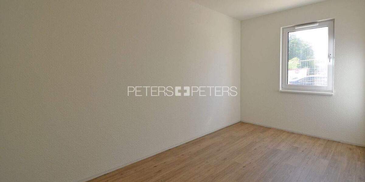 Etagenwohnung Schwerin Werdervorstadt - 2 Zimmer, 60 m&sup2;, 360&euro; | Angebot:25701305