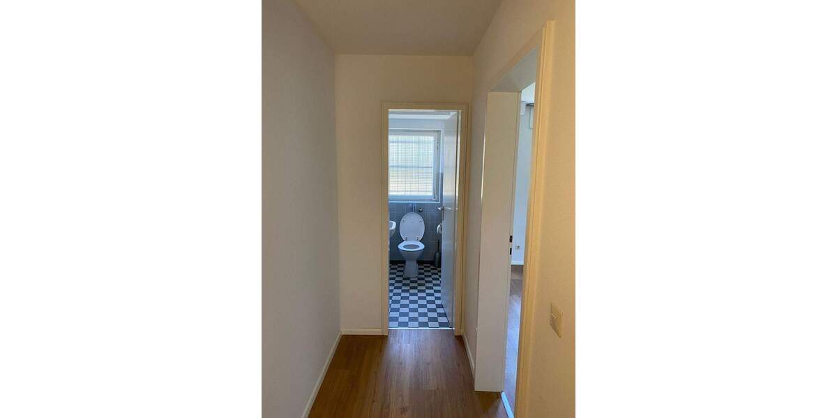 Etagenwohnung Weil am Rhein - 3 Zimmer, 72 m&sup2;, 900&euro; | Angebot:25703783