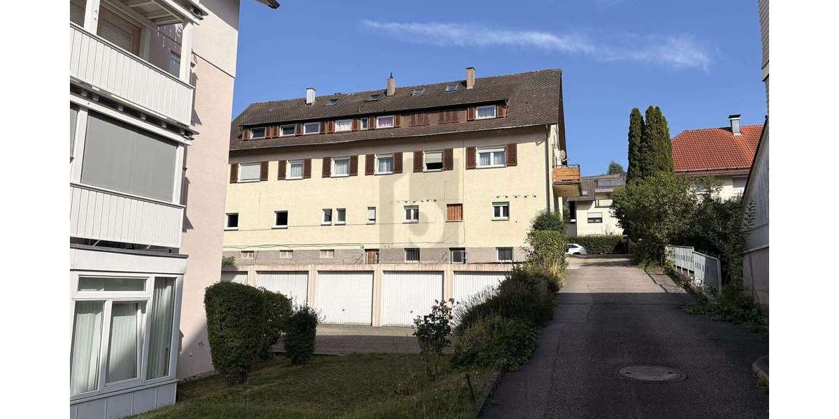 Etagenwohnung Bad Herrenalb - 3 Zimmer, 86 m&sup2;, 860&euro; | Angebot:27218032