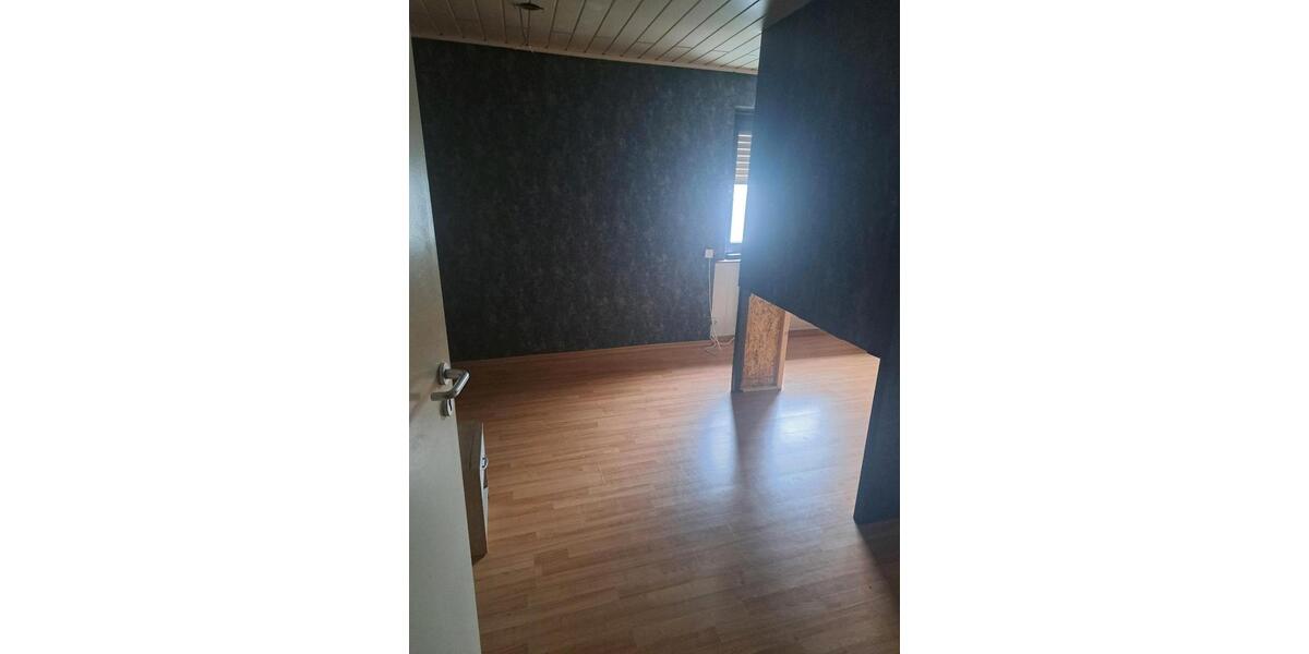 Etagenwohnung Kirchberg (Hunsrück) - 3 Zimmer, 120 m&sup2;, 850&euro; | Angebot:26498509