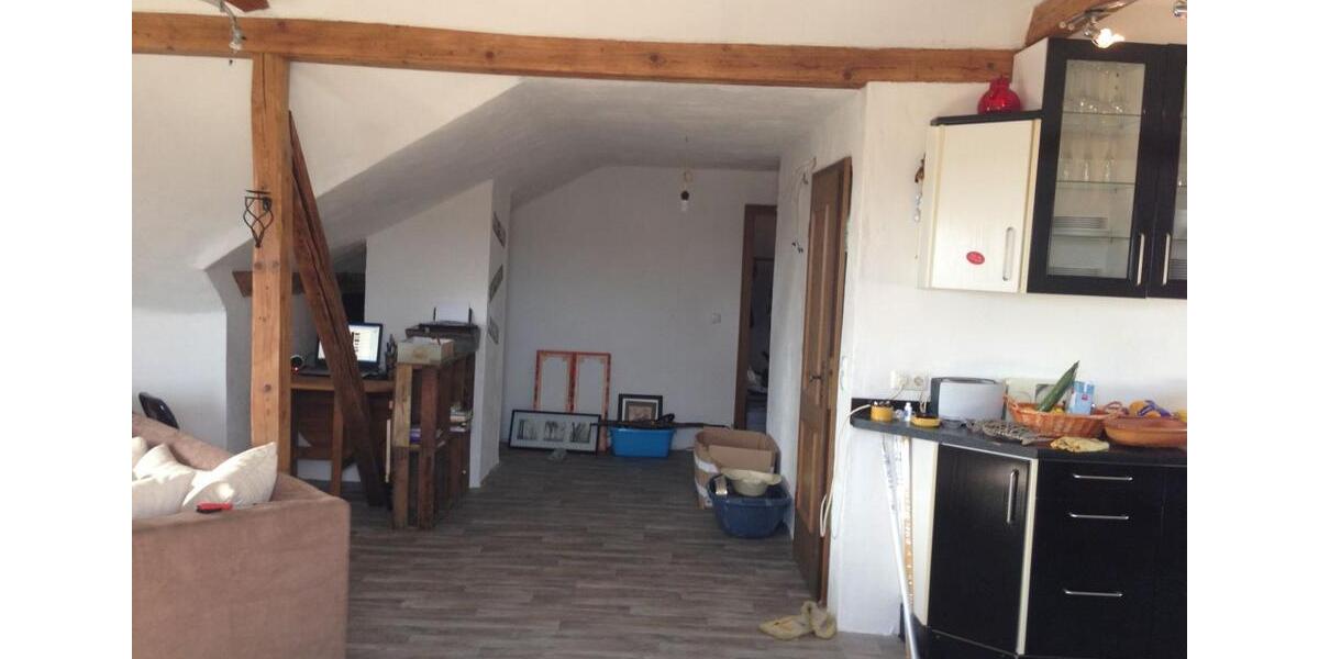 Dachgeschoßwohnung Kaisersesch - 1.5 Zimmer, 100 m&sup2;, 700&euro; | Angebot:26023353