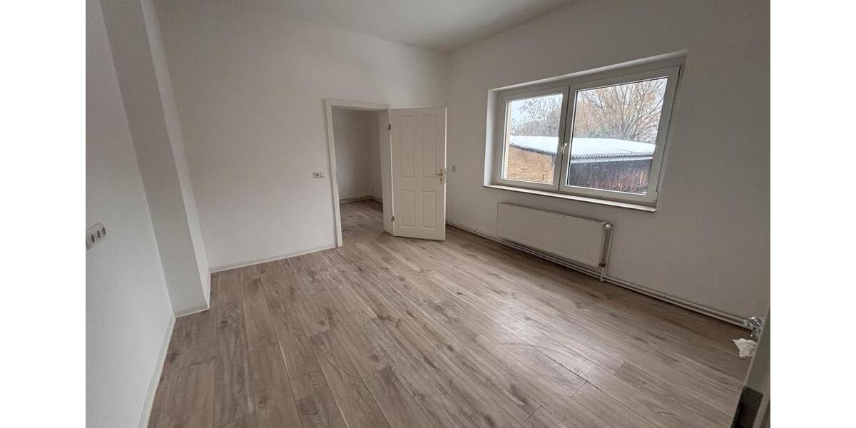 Erdgeschoßwohnung Neuzelle - 4 Zimmer, 100 m&sup2;, 800&euro; | Angebot:24611772