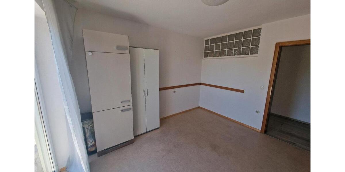 Etagenwohnung Stödtlen - 3 Zimmer, 90 m&sup2;, 650&euro; | Angebot:26406612