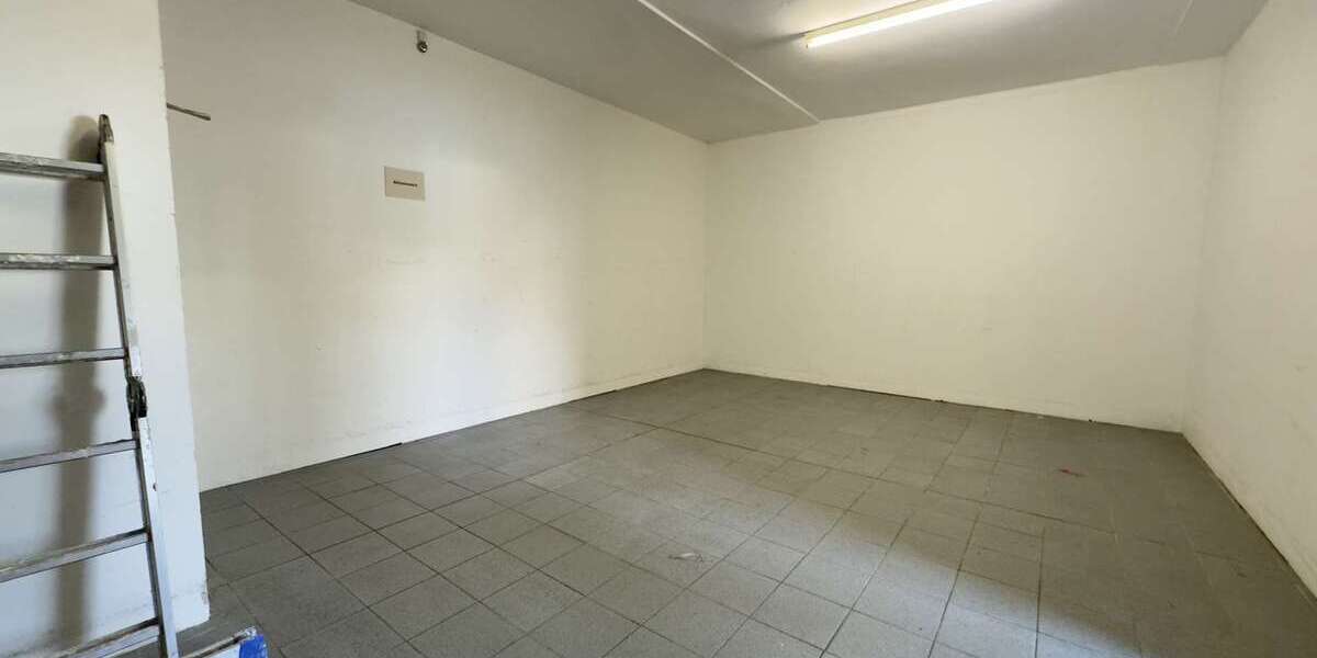Top-Gewerbefläche in Marl-Hüls – 655 m² Verkaufs-, Büro- & Lagerfläche mit Parkplätzen - Gewerbeobjekt Marl Hüls-Süd | Angebot:26762283