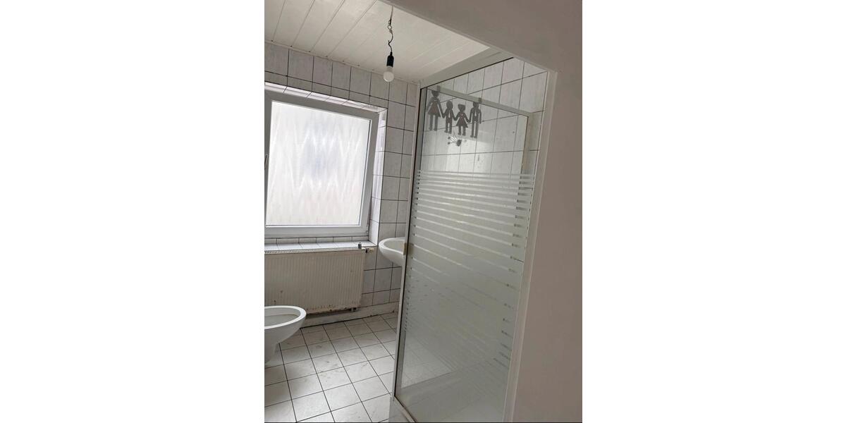 Wohnen auf Zeit Hagen Hagen-Nord - 9 Zimmer, 250 m&sup2;, 400&euro; | Angebot:26127805