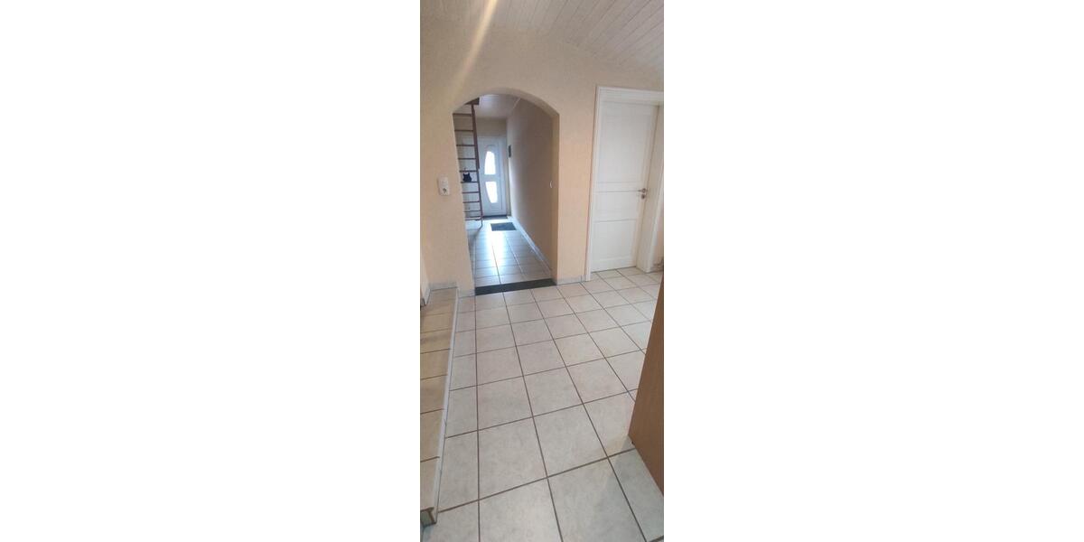 Einfamilienhaus Buchen (Odenwald) - 5 Zimmer, 137 m&sup2;, 1.190&euro; | Angebot:26592160