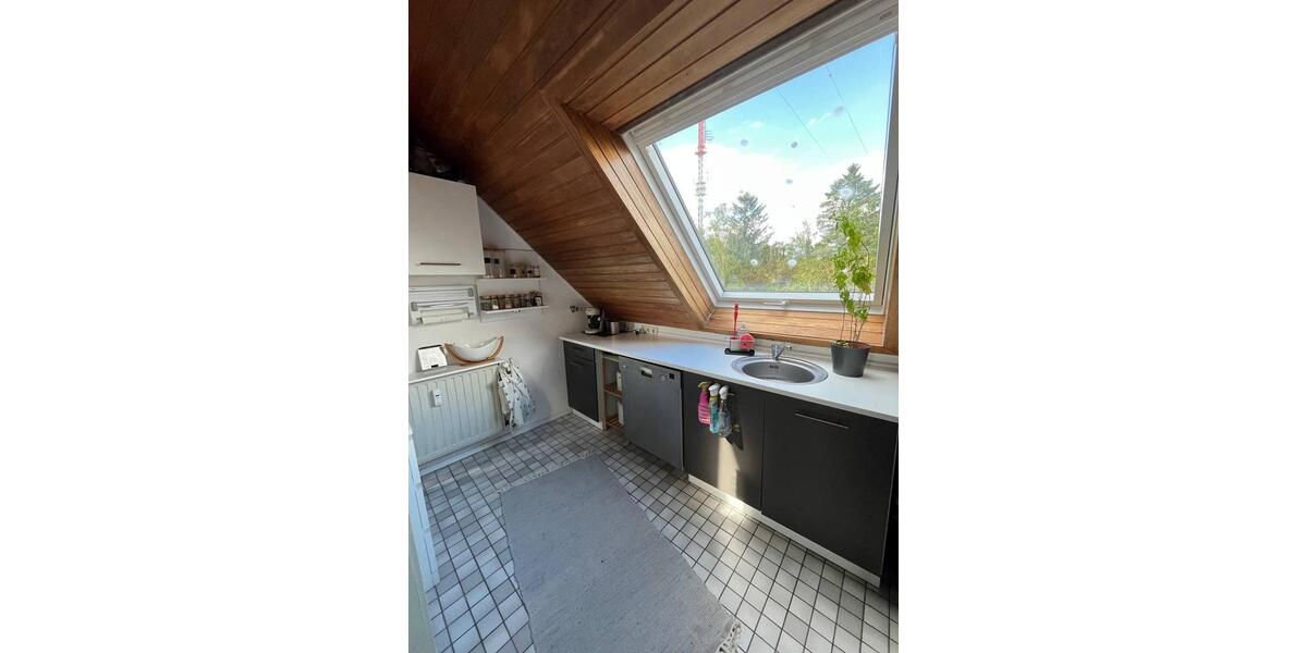 Dachgeschoßwohnung Aachen Aachen-Mitte - 2 Zimmer, 63 m&sup2;, 490&euro; | Angebot:26660549