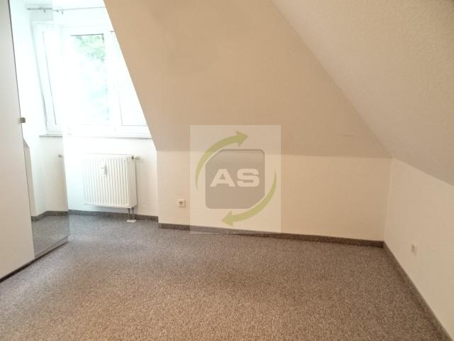 Dachgeschoßwohnung Zwickau Zwickau-West - 2 Zimmer, 49 m&sup2;, 330&euro; | Angebot:26440937