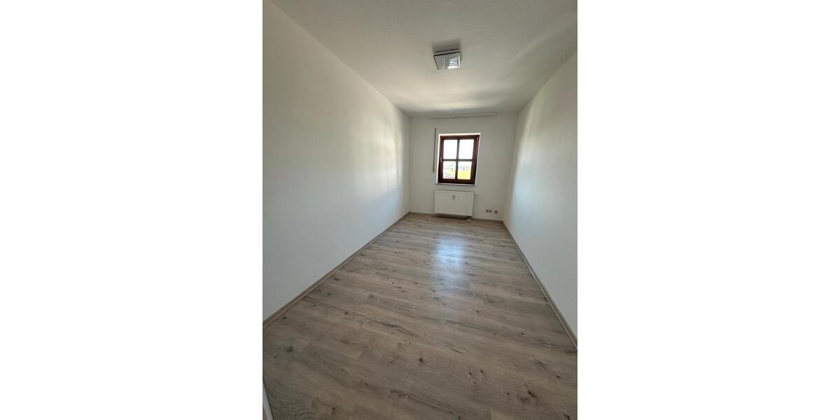 Etagenwohnung Gebenbach - 3.5 Zimmer, 87 m&sup2;, 850&euro; | Angebot:26313094
