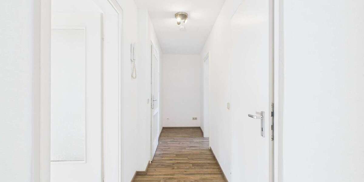 Etagenwohnung Saarbrücken Neue Bremm - 2 Zimmer, 51 m&sup2;, 485&euro; | Angebot:25931051