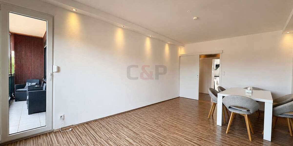 Etagenwohnung Hanau Großauheim - 3 Zimmer, 74 m&sup2;, 1.110&euro; | Angebot:27186888