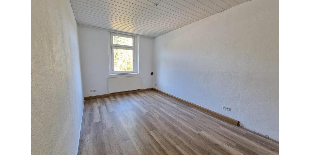Erdgeschoßwohnung Lichtenberg/Erzgebirge Erzgebirge - 3 Zimmer, 77 m&sup2;, 385&euro; | Angebot:26233917