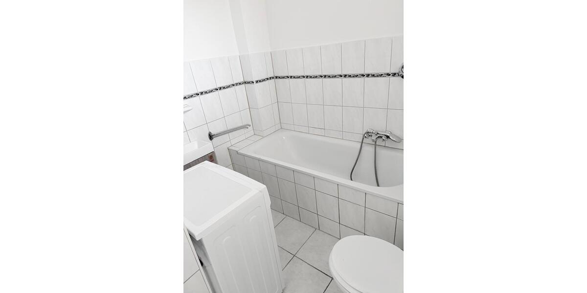 Etagenwohnung Nürnberg Gleißhammer - 1 Zimmer, 33 m&sup2;, 530&euro; | Angebot:26702048