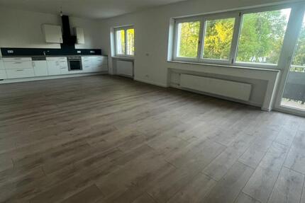 Wohnung Straubing - 4 Zimmer, 115 m&sup2;, 1.265&euro; | Angebot:26610731