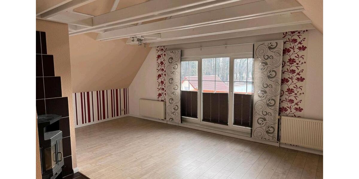 Dachgeschoßwohnung Samtens - 3 Zimmer, 80 m&sup2;, 850&euro; | Angebot:25149191