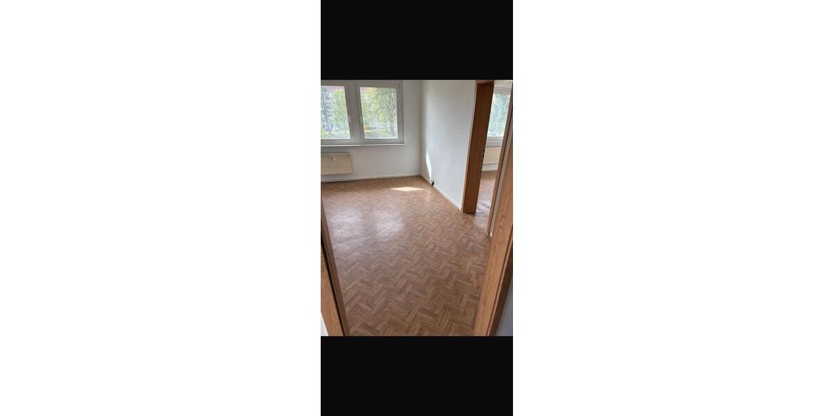 Etagenwohnung Körner - 2 Zimmer, 50 m&sup2;, 270&euro; | Angebot:26357364