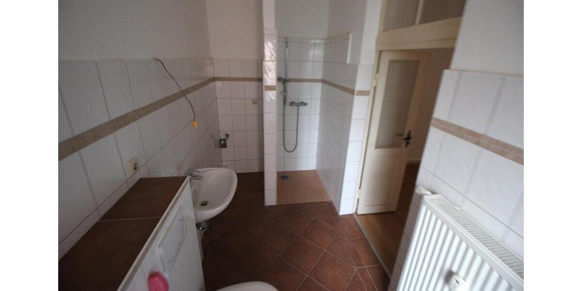 Erdgeschoßwohnung Schwerin - 3 Zimmer, 69 m&sup2;, 595&euro; | Angebot:25793312