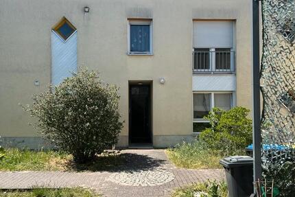 Wohnung Zahna-Elster Elster - 3 Zimmer, 97 m&sup2;, 820&euro; | Angebot:24677013