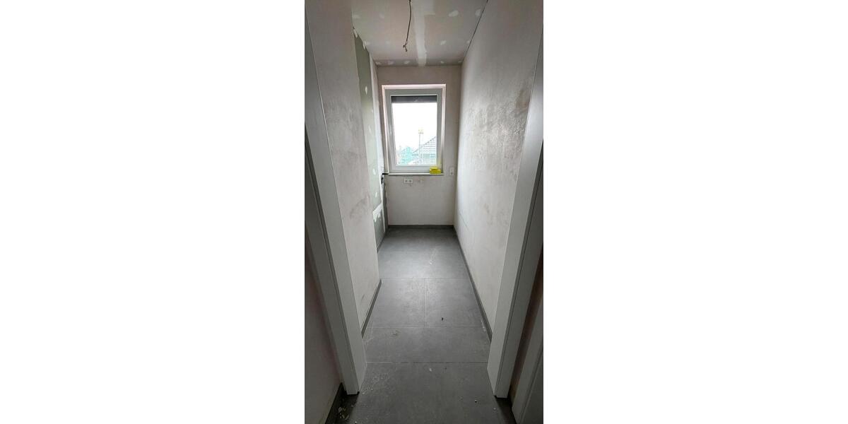 Dachgeschoßwohnung Rees - 2 Zimmer, 67 m&sup2;, 850&euro; | Angebot:25151169