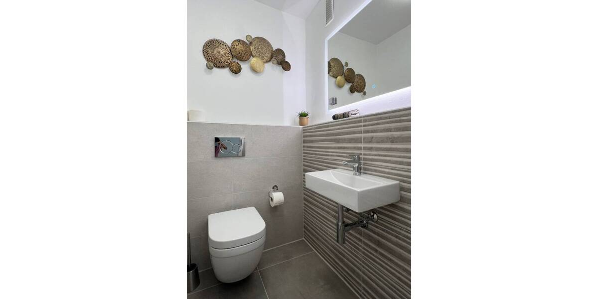Etagenwohnung München Schwabing-Freimann - 4 Zimmer, 92 m&sup2;, 3.000&euro; | Angebot:26420182