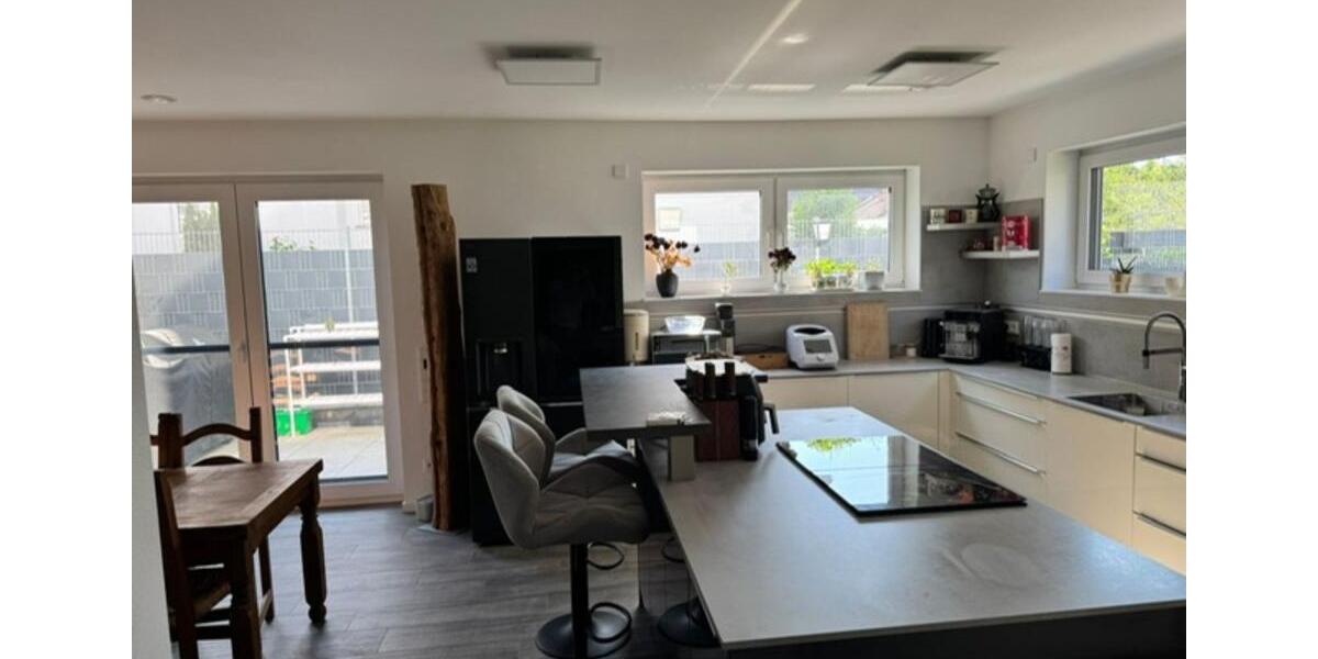 Etagenwohnung Kaiserslautern Engelshof - 1 Zimmer, 16 m&sup2;, 450&euro; | Angebot:24104289