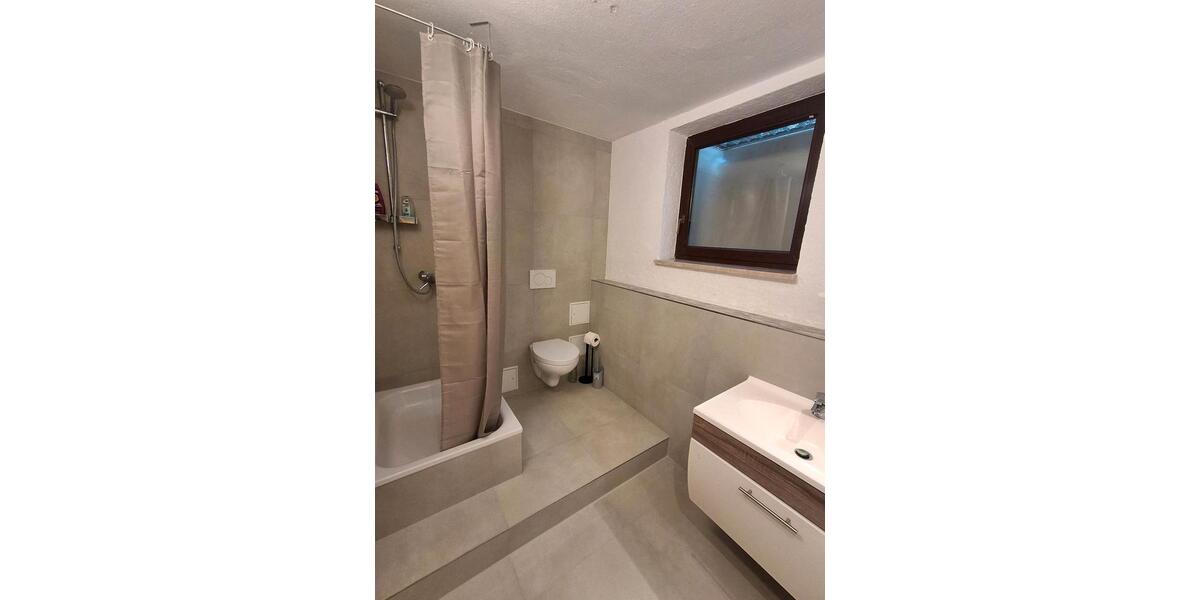 Wohnen auf Zeit Gilching - 2 Zimmer, 12 m&sup2;, 700&euro; | Angebot:24447304