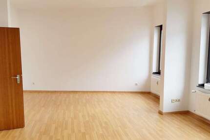 Wohnung Mönchengladbach Eicken - 2 Zimmer, 70 m&sup2;, 550&euro; | Angebot:27452036