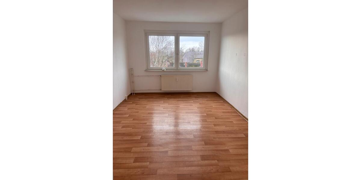Etagenwohnung Beeskow - 4 Zimmer, 73 m&sup2;, 652&euro; | Angebot:25081290